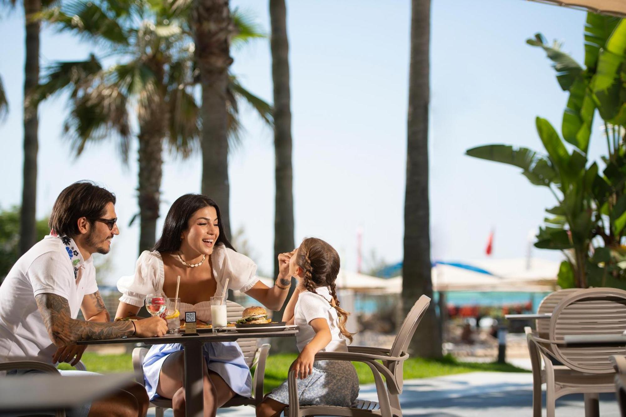 Miramare Beach Hotel Сиде Экстерьер фото
